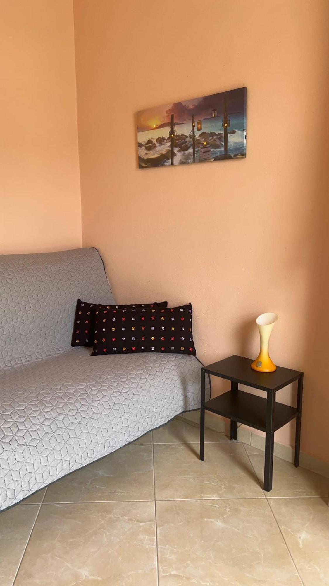 Delphitea Philoxenia Apartment Luaran gambar